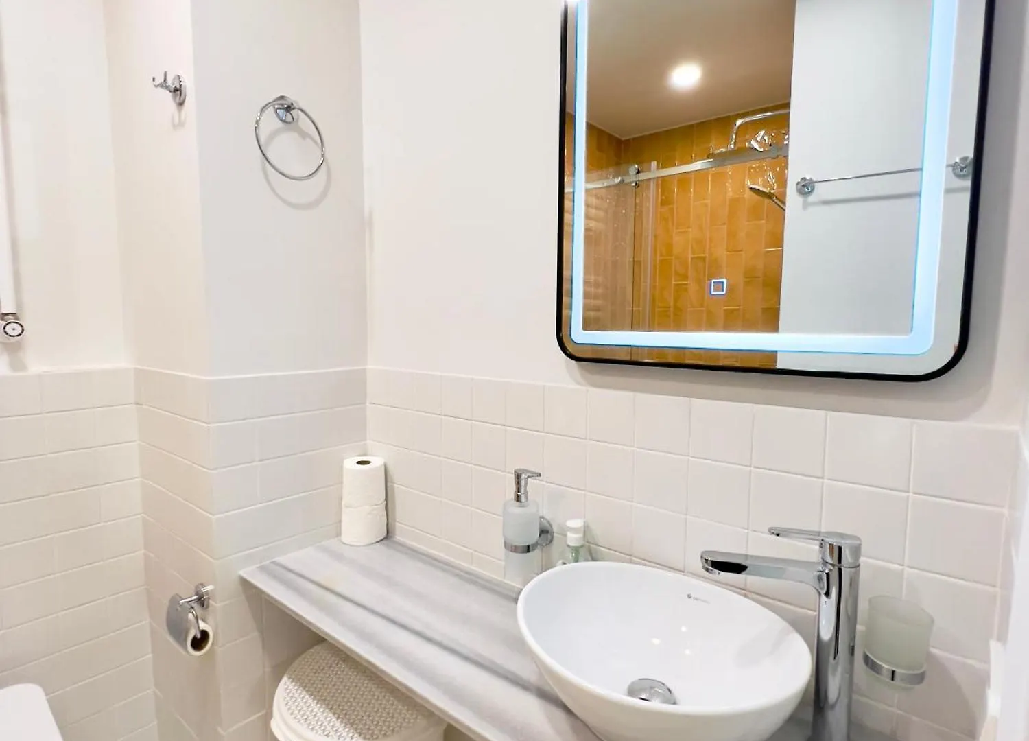 Солнечная Квартира С Отдельной Спальней И Панорамным Видом На Горы Next Apartments Batum Gürcistan
